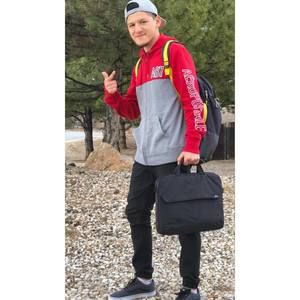 Meet your Posher, Nick